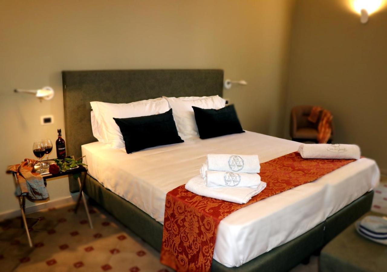 Casa Dei Giurati Bed & Breakfast Палацоло Акрейде Екстериор снимка